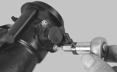 Проверка давления масла Renault Logan 2007, инструкция онлайн