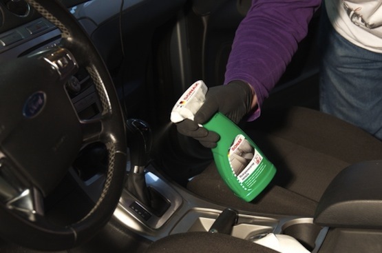 неприятный запах в автомобиле как избавиться народными методами