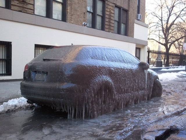 как мыть машину в мороз на улице 