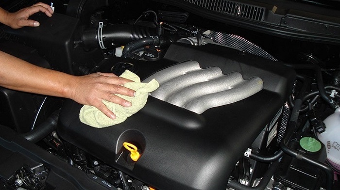 как мыть двигатель автомобиля своими руками