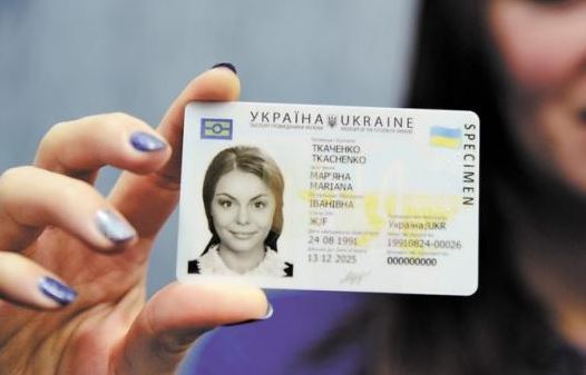 Иностранное водительское удостоверение: как быть с ними в России?