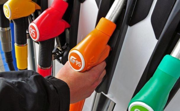 Какому бензину отдать предпочтение в зимний период года?