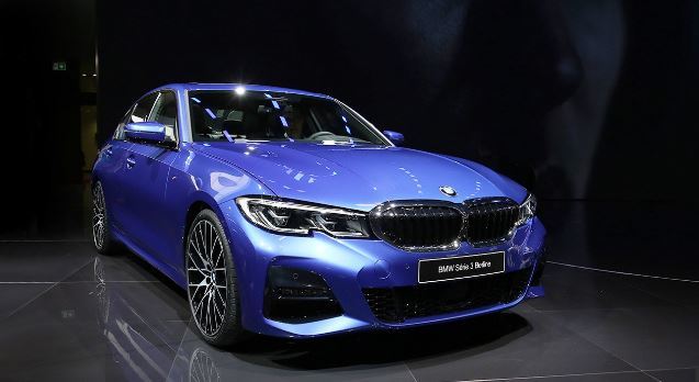 Баварский бренд объявил цены на новую BMW 3-Series