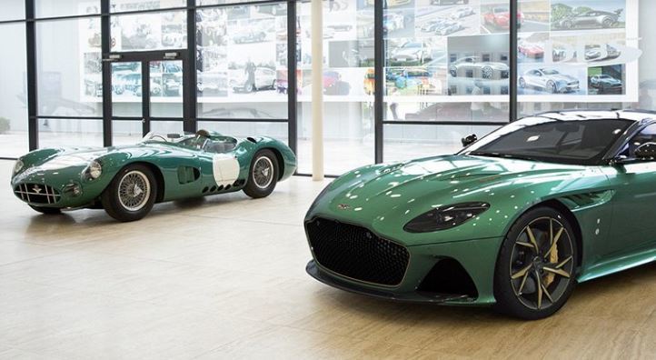 Классические спорткары компания Aston Martin будет превращать в электромобили