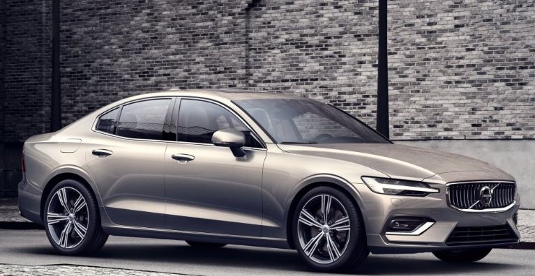 Компания Volvo запустит службу подписки на авто для россиян