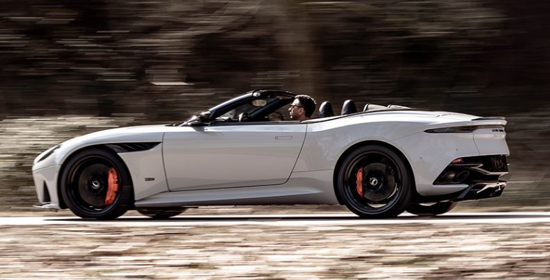 Компания Aston Martin показала самый  быстрый кабриолет