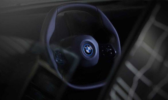 Открылись подробности интерьера электрического кроссовера BMW