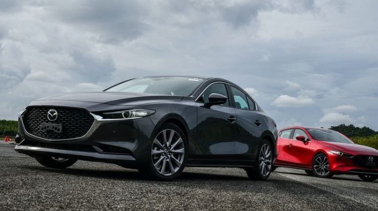 Автомобили Mazda3 будут отправлены на сервис