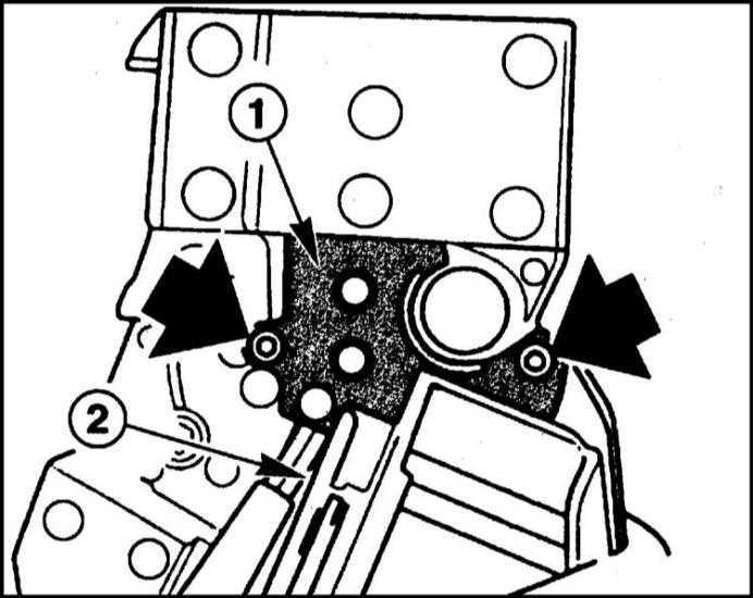  Снятие и установка электродвигателя/ микровыключателя единого замка BMW 5 (E39)